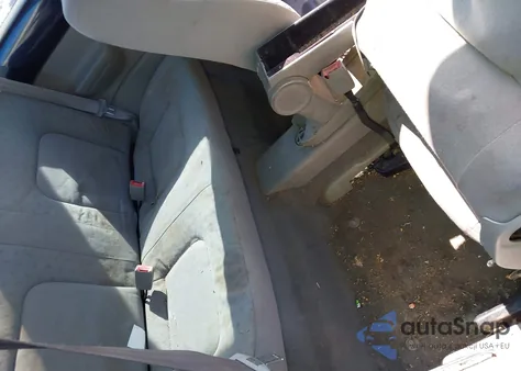 2001 Volkswagen New Beetle Gls from USA, damaged, VIN 3VWCK21C21M441071